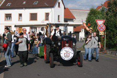 winzerfestumzug201051.jpg
