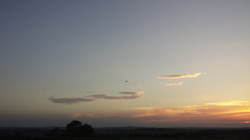 gleitschirmabendsonne4.jpg