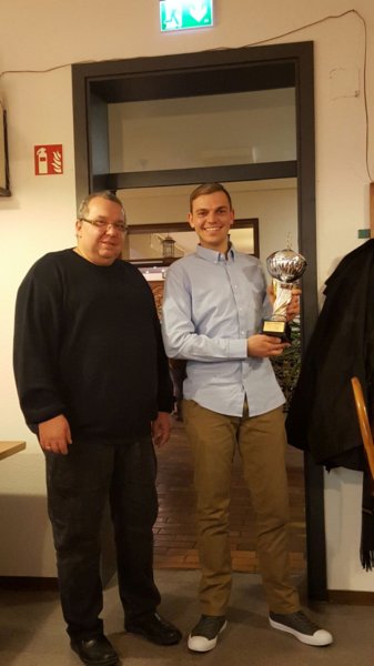 vereinsmeister2016jansmitunserem1vorsitzenden.jpg