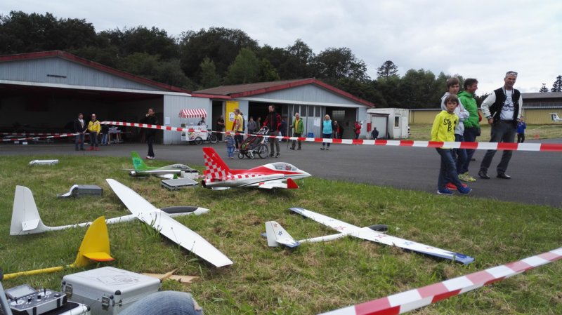 modellfliegeramflughafeninmichelstadt16.jpg
