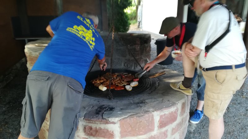 flyandgrill201814.jpg