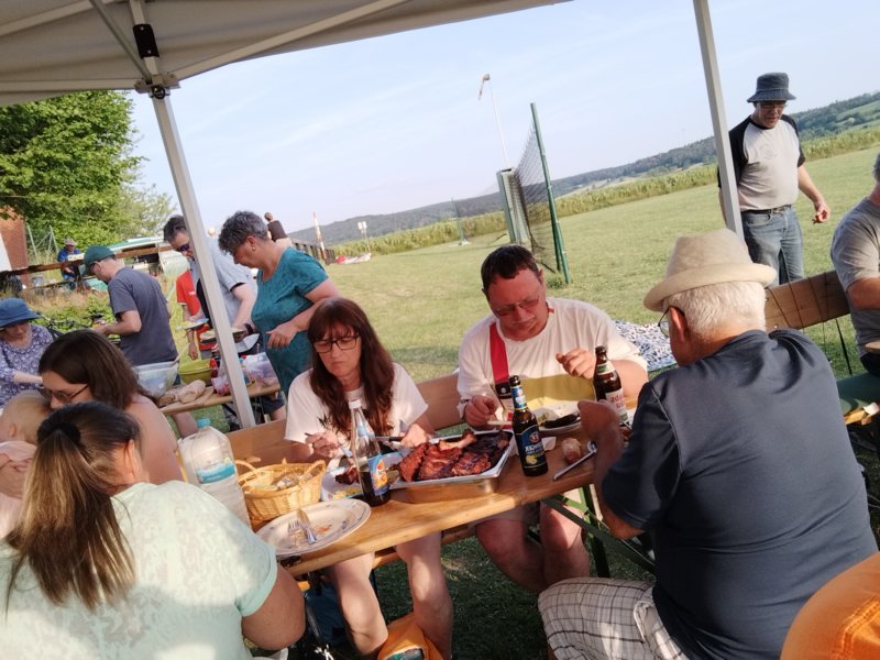 sommerfest20233.jpg