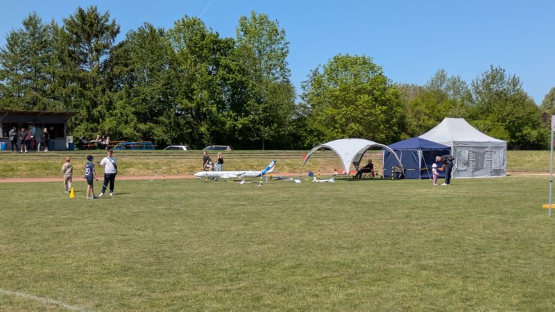 tagdessportingroumstadt1005202549.jpg